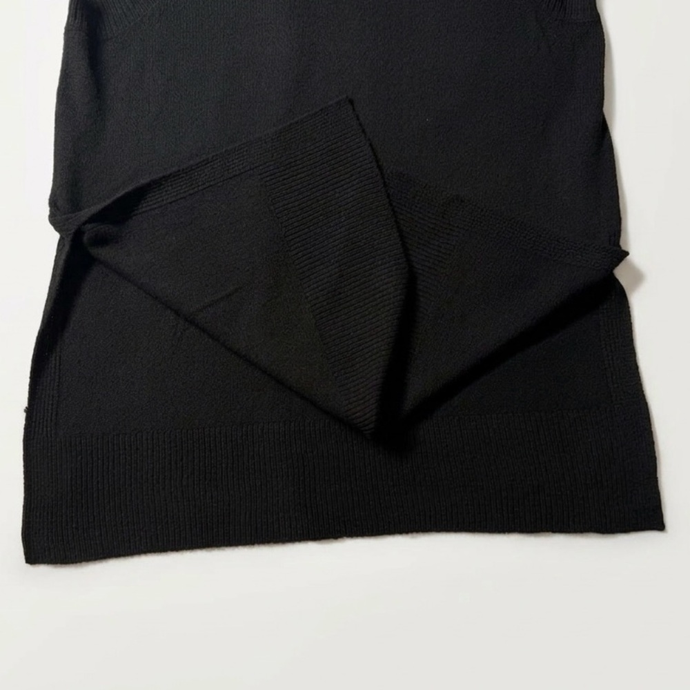 Ophelia Roe Sleeveless Black Turtleneck Mini Dress with Side Slit - Picture 5 of 13